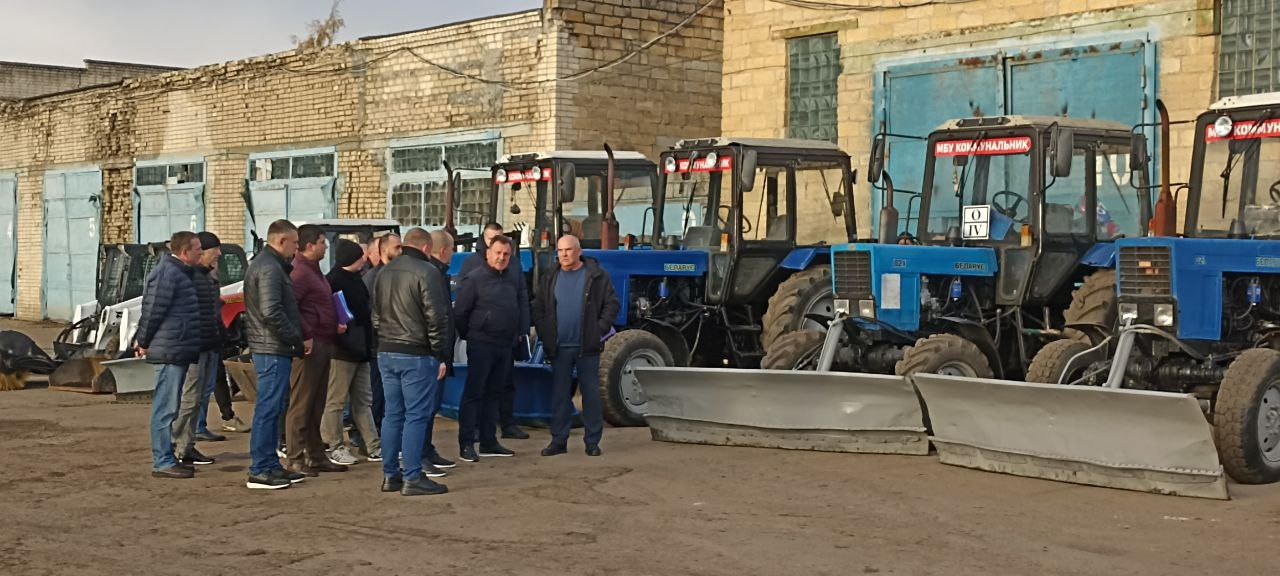 Коммунальная техника Ставрополя готова к зиме Коммунальная техника Ставрополя готова к зиме