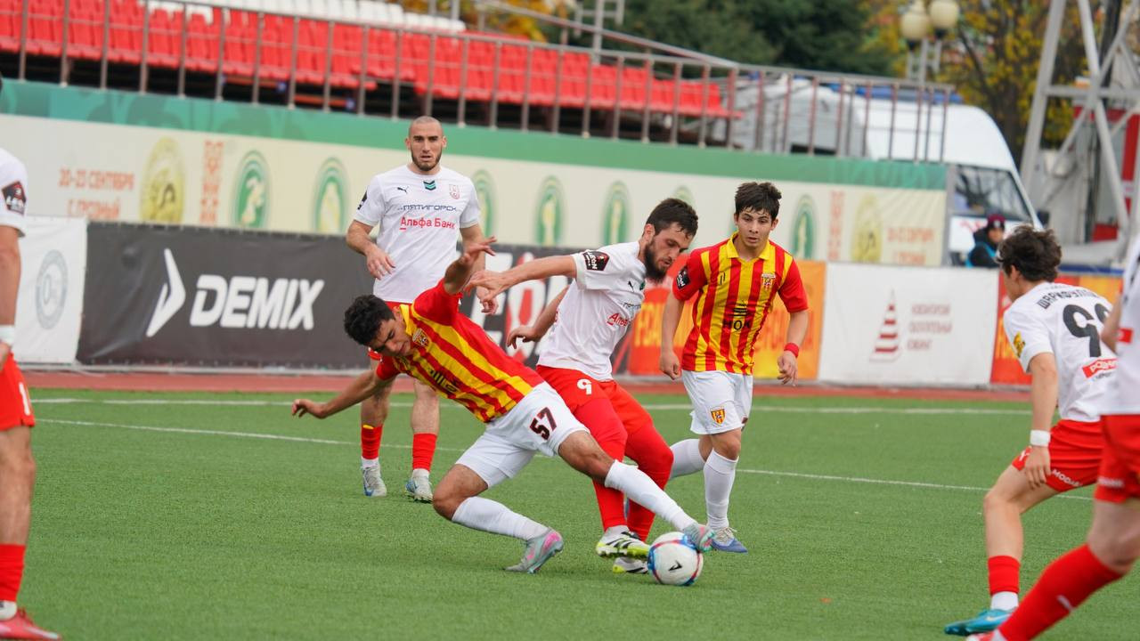 «Машук-КМВ» обыграл соперников из Владикавказа со счетом 1:0 «Машук-КМВ» обыграл соперников из Владикавказа со счетом 1:0