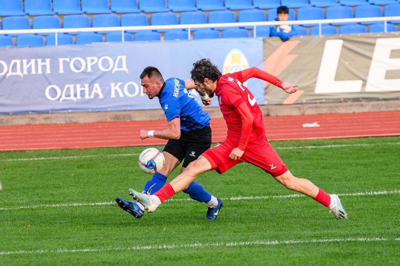 Ставропольские динамовцы победили футболистов из Хасавюрта Ставропольские динамовцы победили футболистов из Хасавюрта
