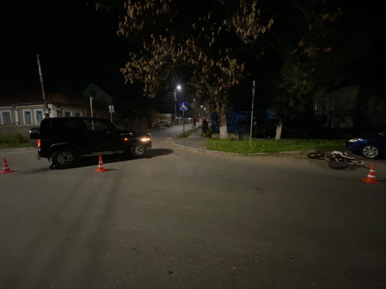 14-летняя девочка на питбайке столкнулась с автомобилем в Кисловодске 14-летняя девочка на питбайке столкнулась с автомобилем в Кисловодске