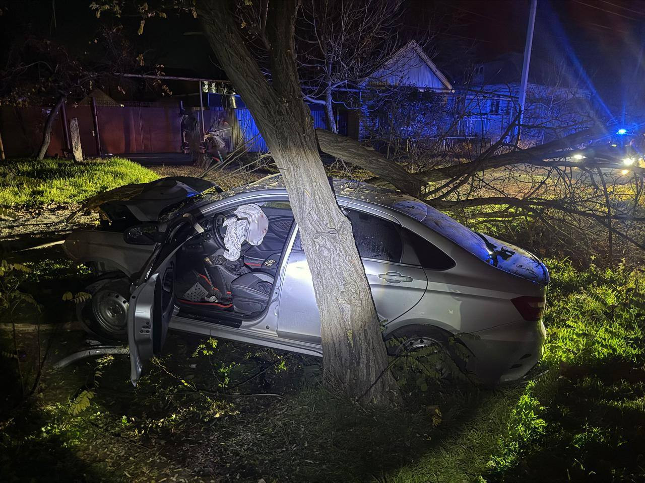В Советском округе в ДТП пострадали 2 человека В Советском округе в ДТП пострадали 2 человека