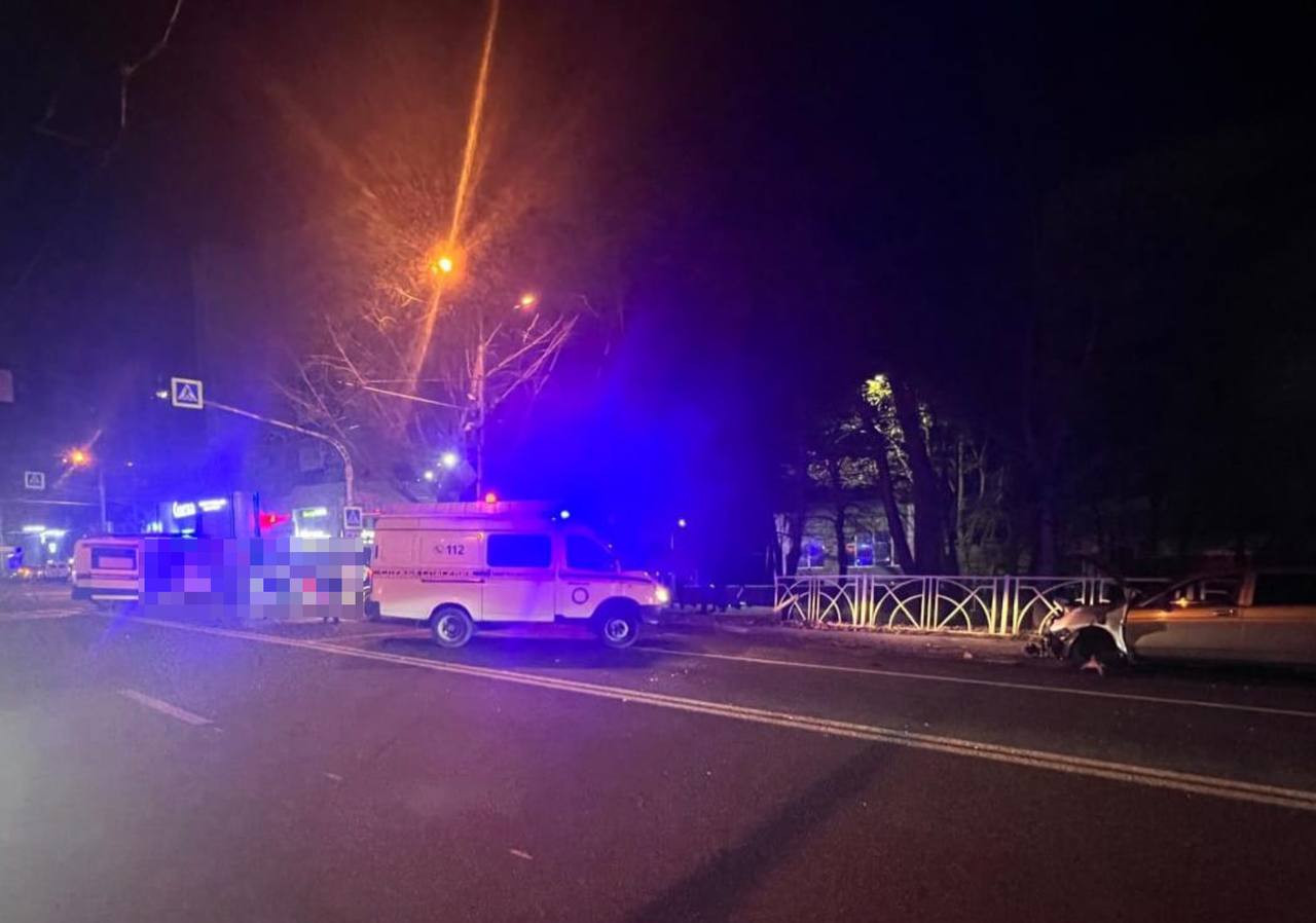 25-летний водитель "Гранты" погиб в аварии в Ставрополе 25-летний водитель "Гранты" погиб в аварии в Ставрополе