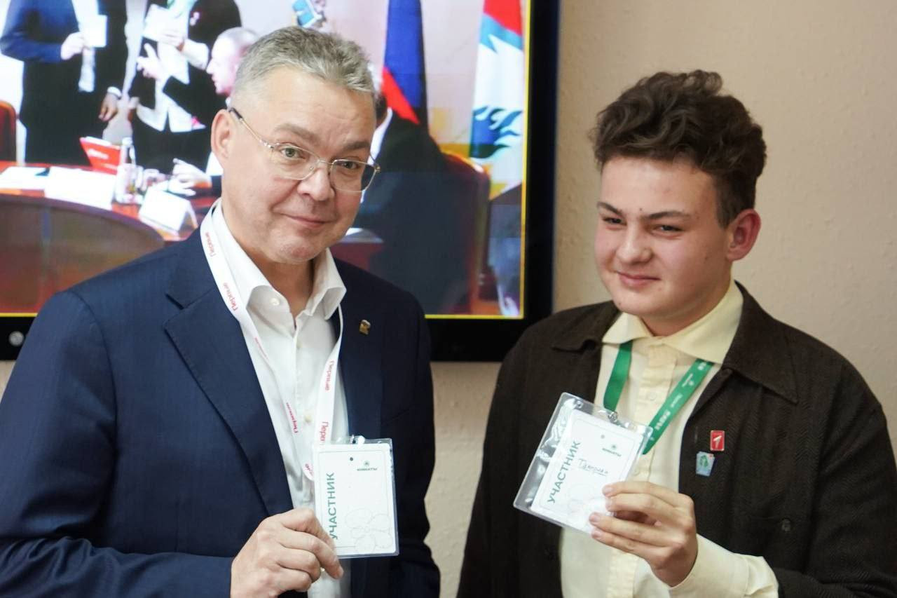 Около тысячи первичных отделений «Движения Первых» насчитывается на Ставрополье