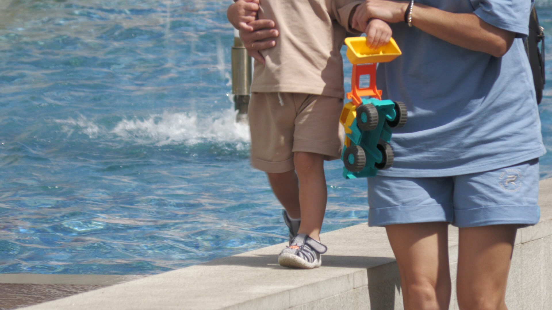 Ставропольцам разъяснили, можно ли работать в декрете и при этом получать выплаты Ставропольцам разъяснили, можно ли работать в декрете и при этом получать выплаты