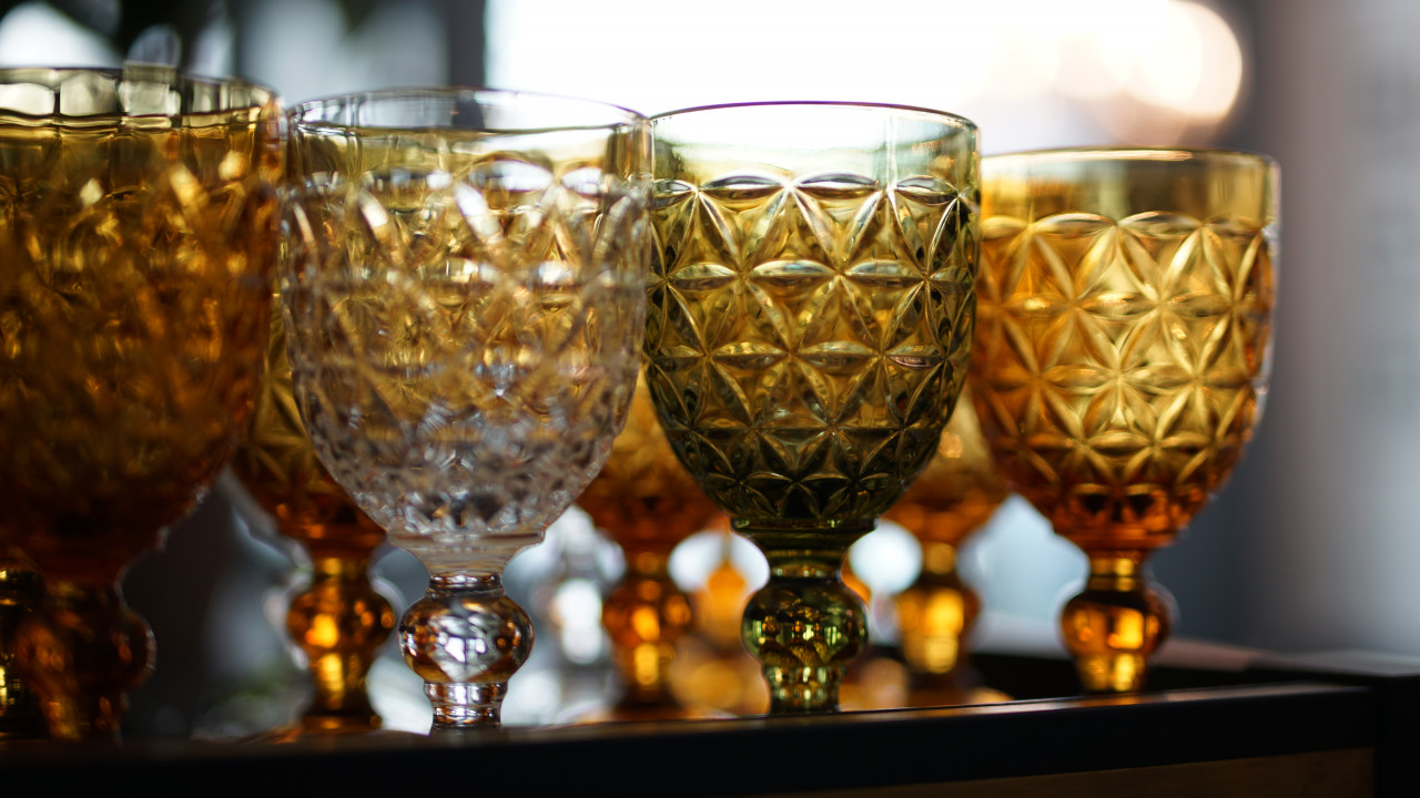 Стало известно, где нельзя пить алкоголь в новогоднюю ночь