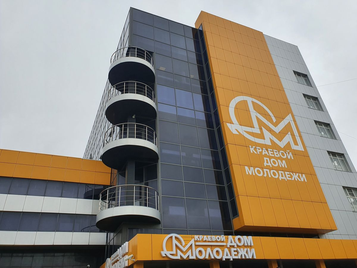 Молодежь как драйвер развития: губернатор Ставрополья рассказал о приоритетах политики и новых проектах