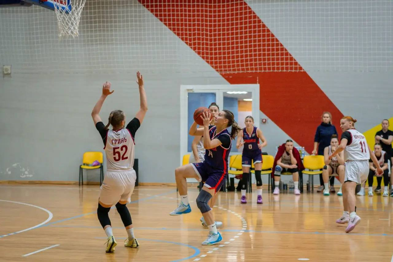 Баскетболистки «Невинномысска» обыграли соперниц петербургского «Спартака» Баскетболистки «Невинномысска» обыграли соперниц петербургского «Спартака»