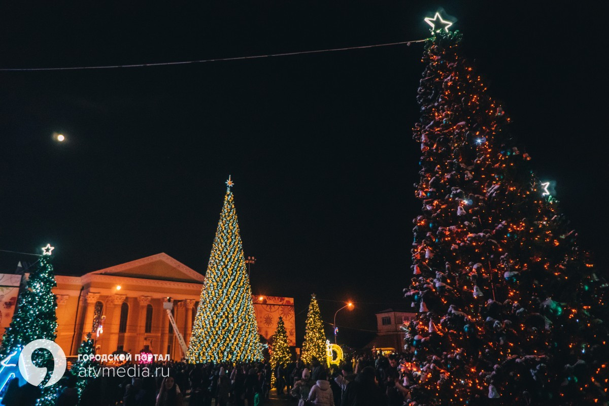 Открытие новогодней елки пройдет в Ставрополе 19 декабря Открытие новогодней елки пройдет в Ставрополе 19 декабря