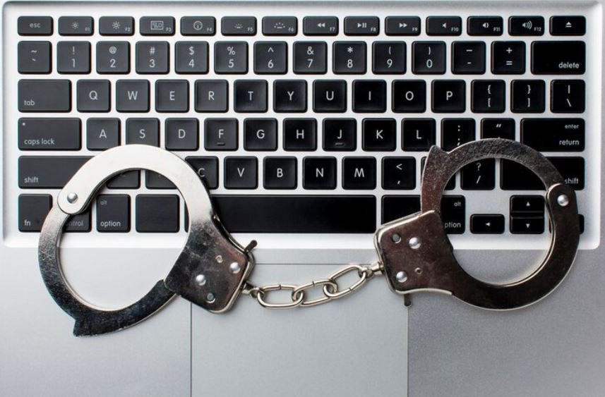 Уроженец Ставрополья отсидит 6 лет за развращение школьниц и склонение людей к суициду Уроженец Ставрополья отсидит 6 лет за развращение школьниц и склонение людей к суициду