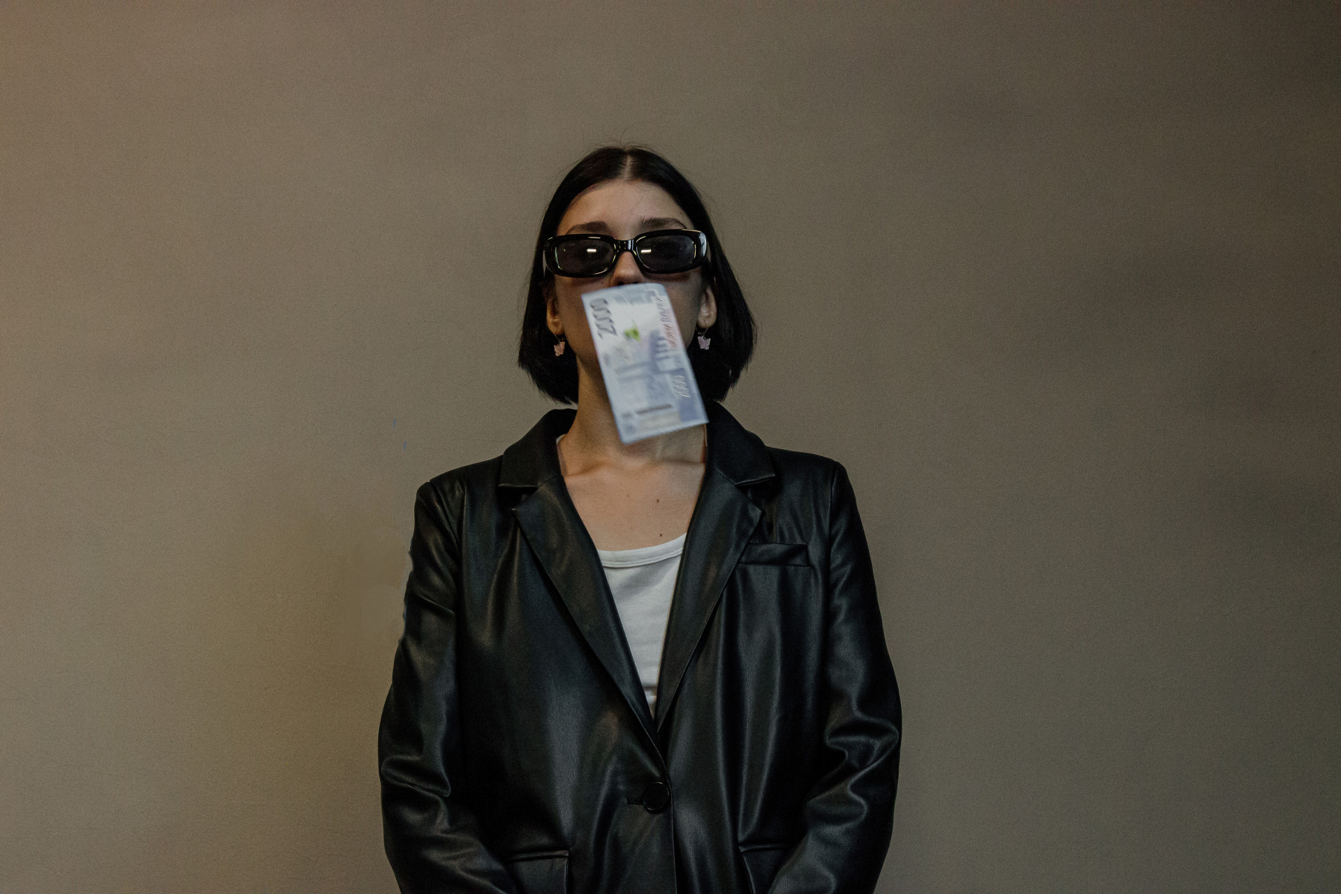 Ставрополье стало аутсайдером рейтинга по доходам населения Ставрополье стало аутсайдером рейтинга по доходам населения