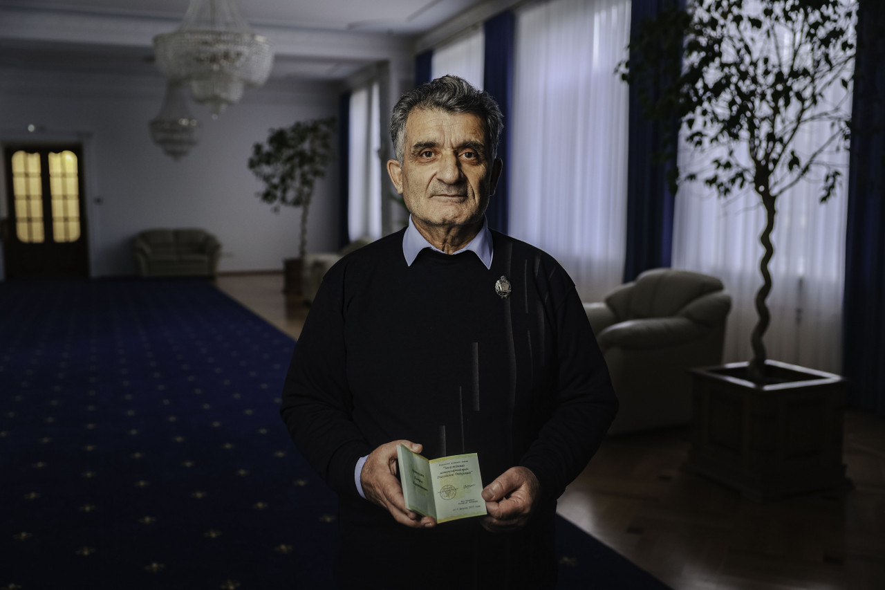 Профессор СтГАУ удостоен звания «Заслуженный ветеринарный врач Российской Федерации» Профессор СтГАУ удостоен звания «Заслуженный ветеринарный врач Российской Федерации»