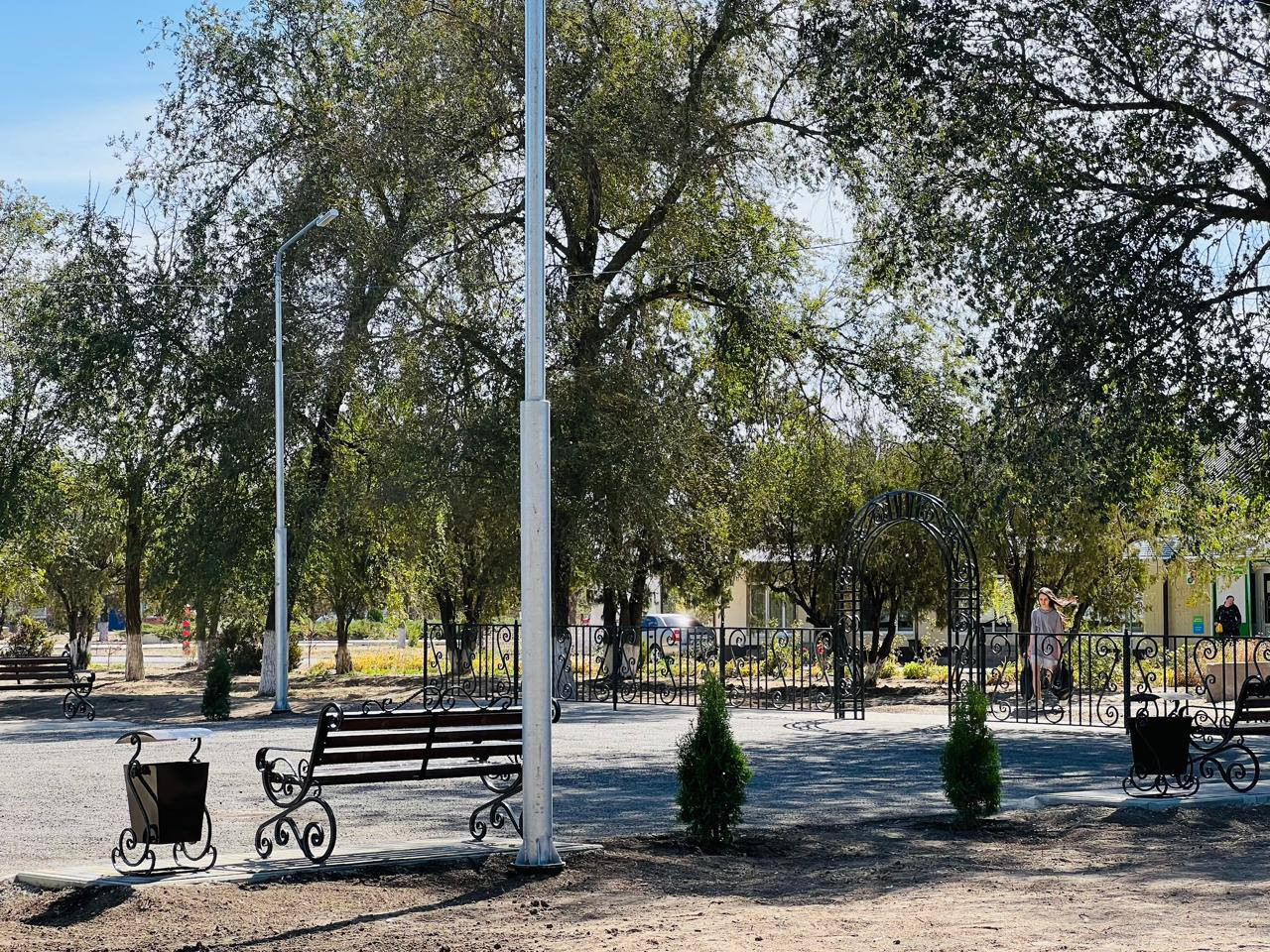 По инициативе местных парки преобразили в пяти селах Ипатовского округа