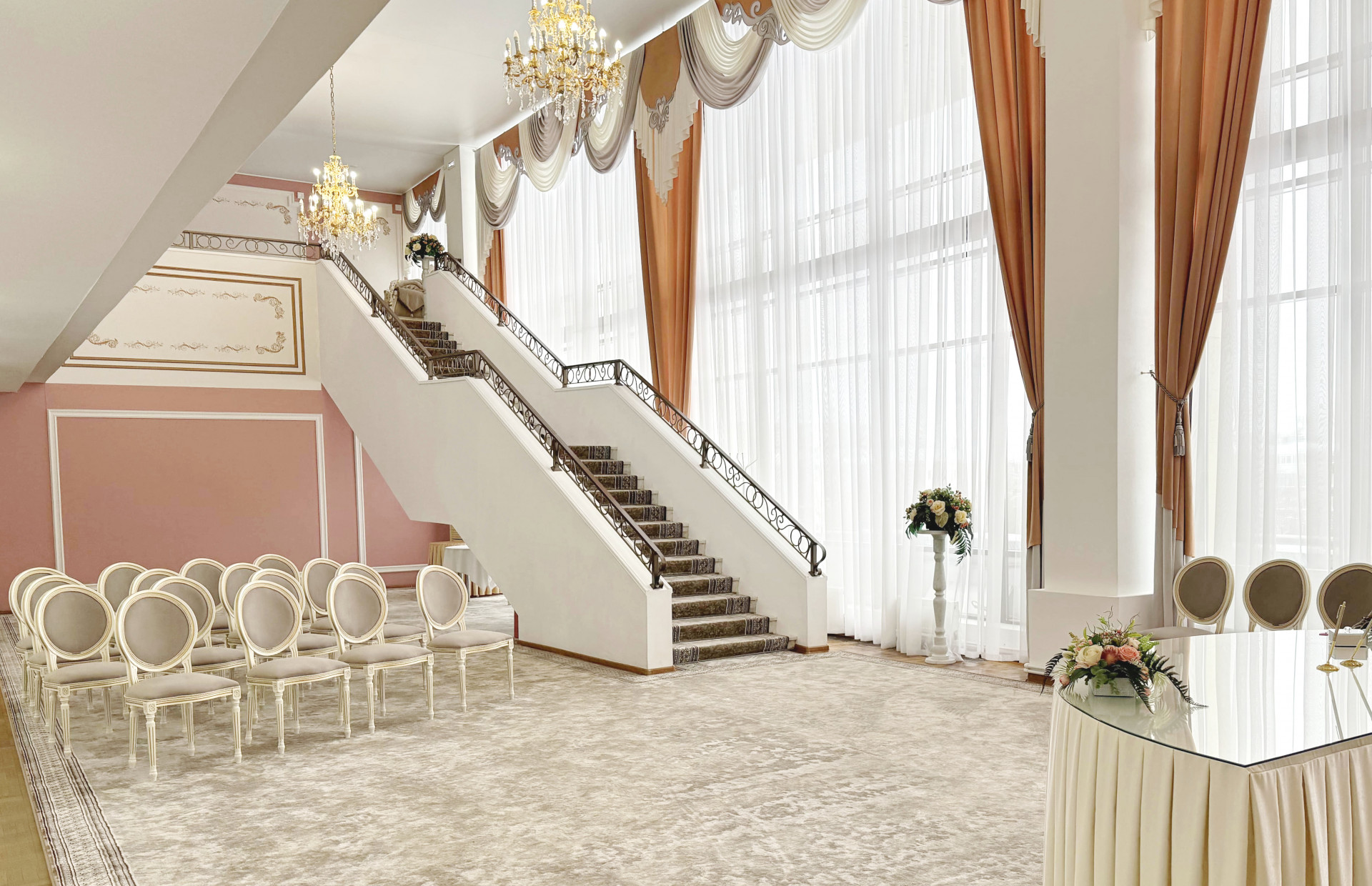 Ставропольцы могут пожениться в День России Ставропольцы могут пожениться в День России