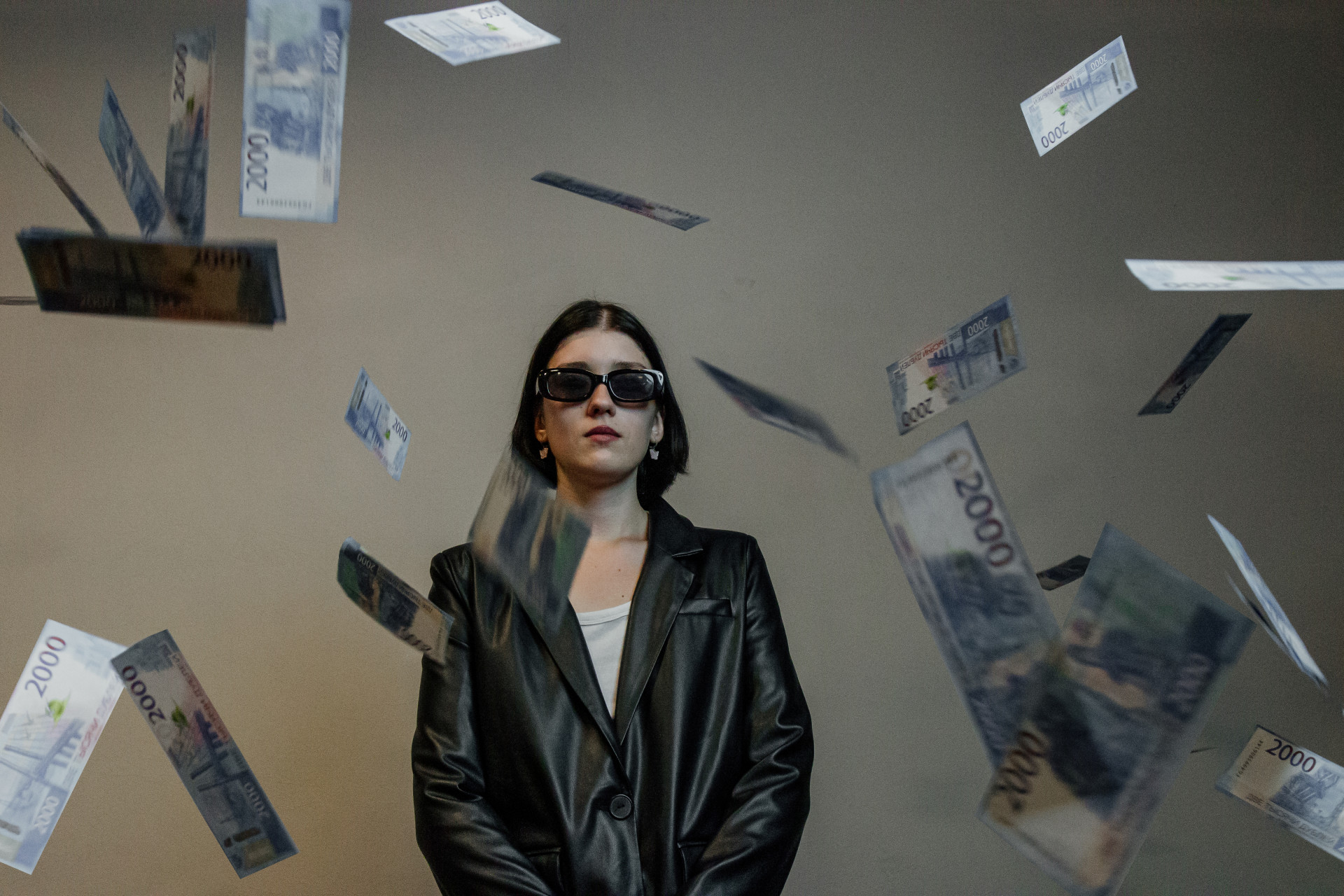 Кому, когда и в каком размере обязаны выплатить годовую премию на Ставрополье