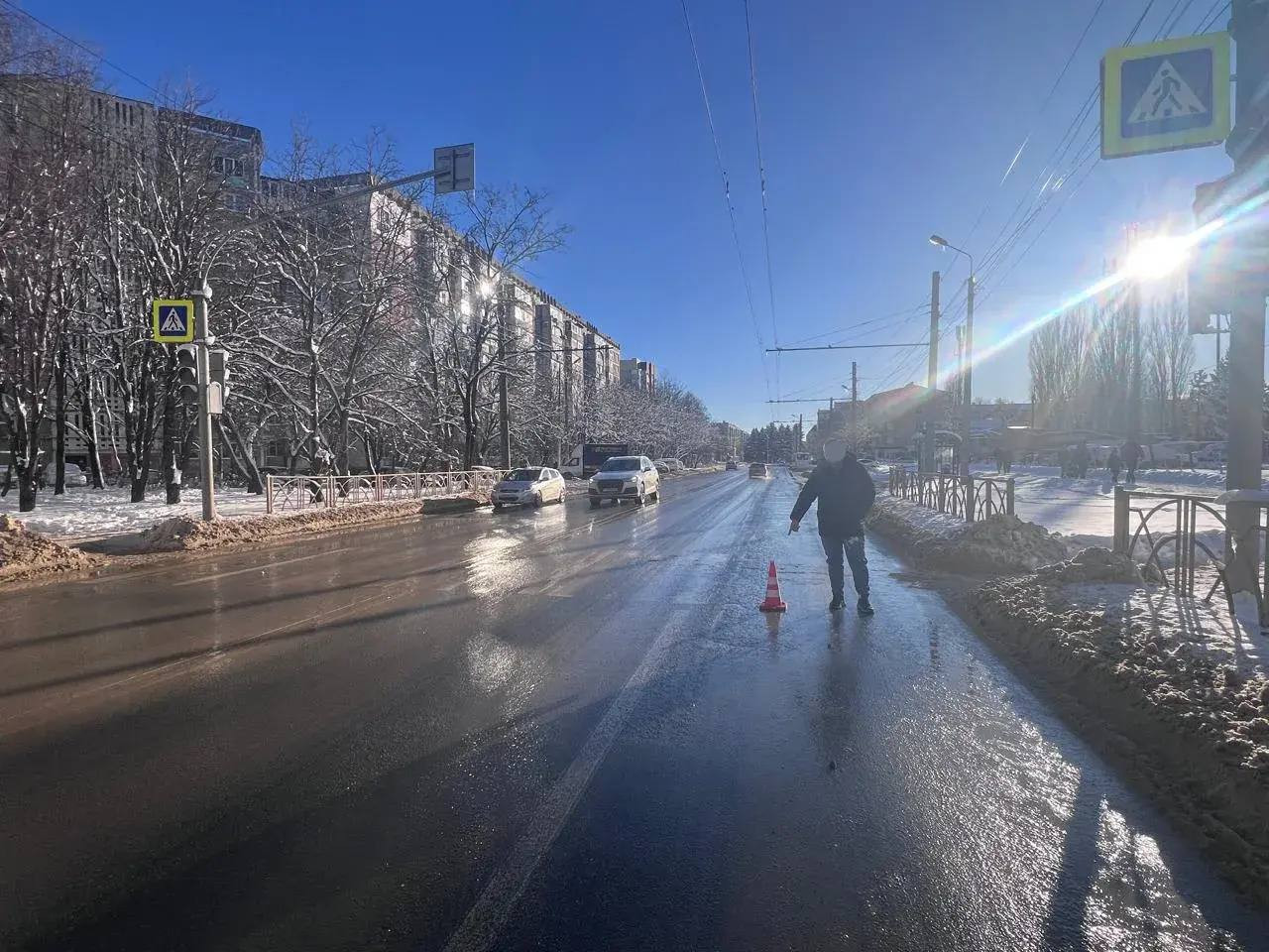 36-летняя женщина попала под колеса иномарки на пешеходном переходе в Ставрополе 36-летняя женщина попала под колеса иномарки на пешеходном переходе в Ставрополе