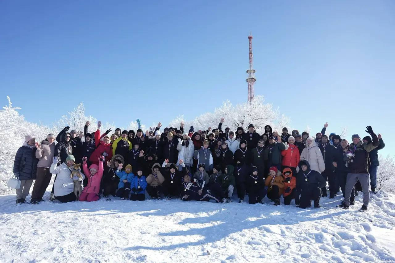 В первом в этом году восхождении на гору Машук поучаствовали почти 200 человек В первом в этом году восхождении на гору Машук поучаствовали почти 200 человек