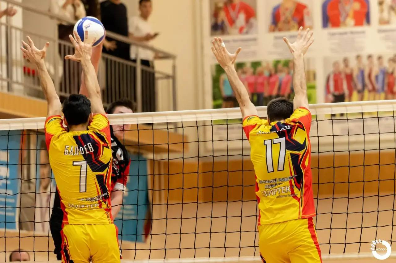 Волейболисты ставропольского «Колоса» забрали две победы на Чемпионате России