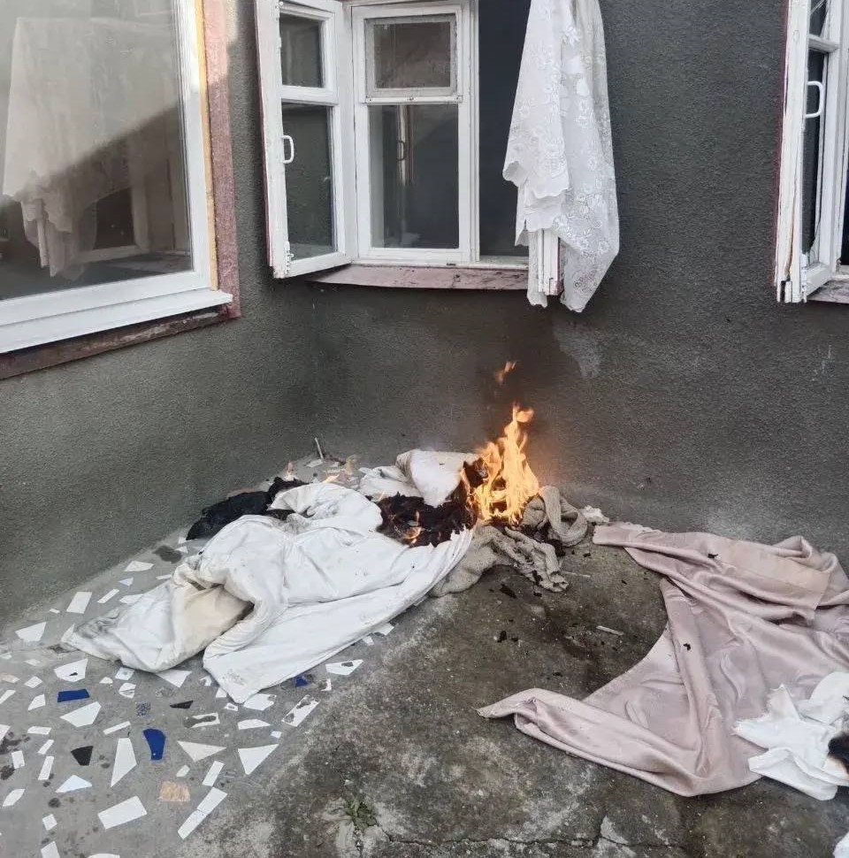 Женщина пострадала при пожаре в частном доме в Кисловодске