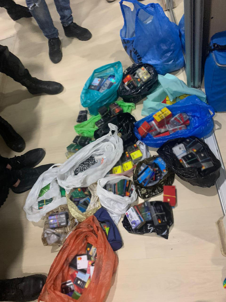 Ставропольские силовики ФСБ обезвредили банду хакеров