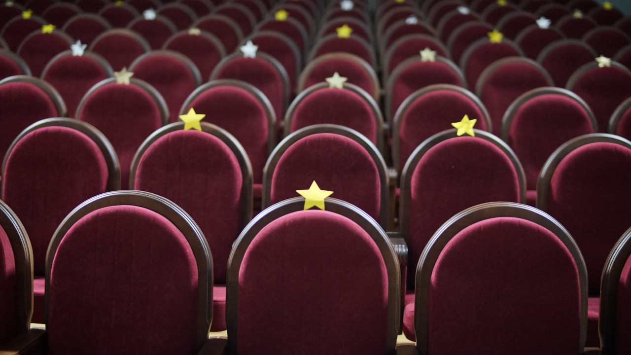 Спектакль по мотивам "Золотого теленка" покажут в галерее "Паршин" в Ставрополе Спектакль по мотивам "Золотого теленка" покажут в галерее "Паршин" в Ставрополе