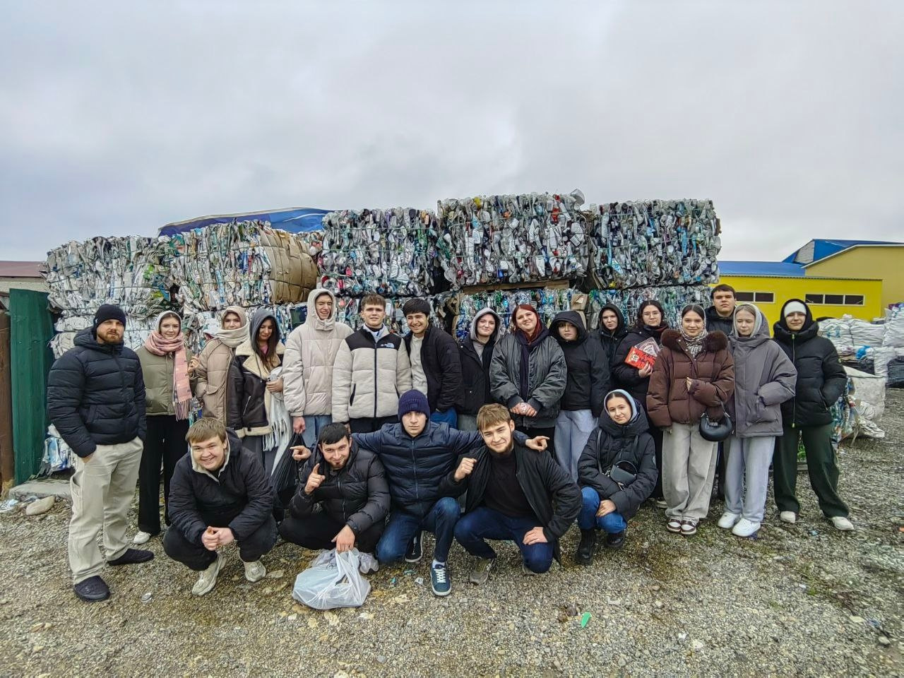Больше тысячи книг обрели новую жизнь благодаря экоактивистам и молодежи Ставрополя