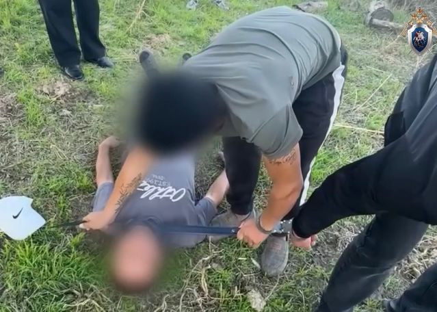 Двое во время пьяной ссоры убили приятеля и утопили тело в реке на Ставрополье