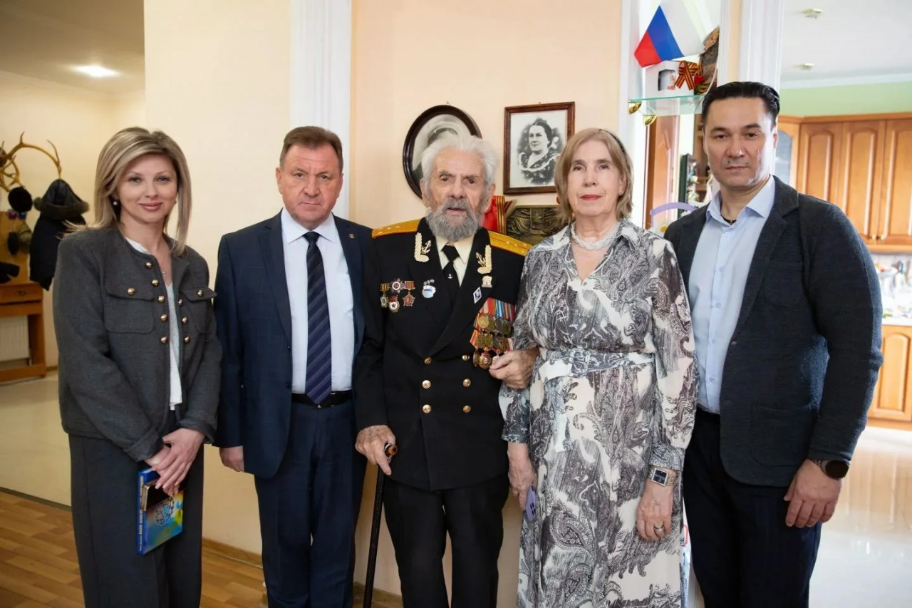 Ветеранов ВОВ поздравляют в Ставрополе в преддверии 23 февраля