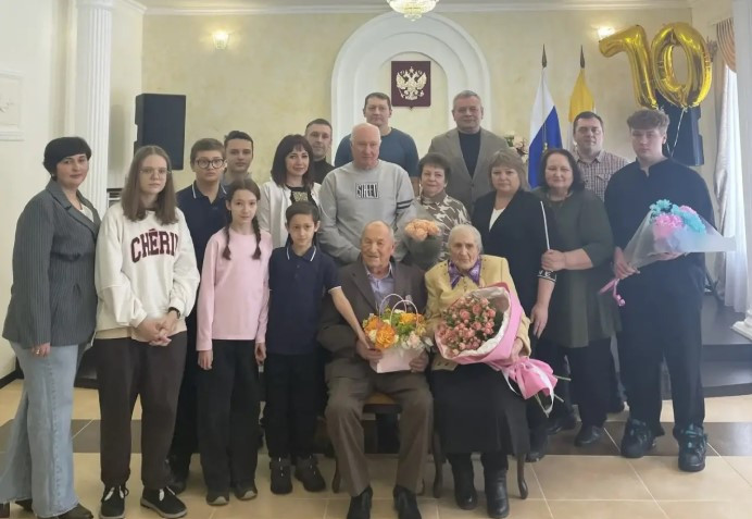 Супруги из Железноводска отметили 70-летний юбилей брака Супруги из Железноводска отметили 70-летний юбилей брака