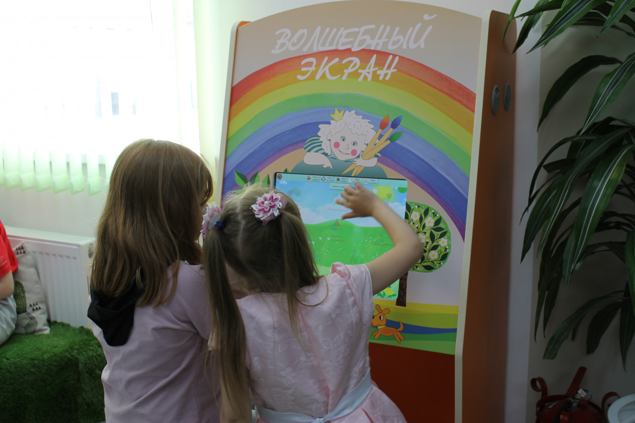 Психолог предупредил об опасности сказок со злыми мачехами Психолог предупредил об опасности сказок со злыми мачехами