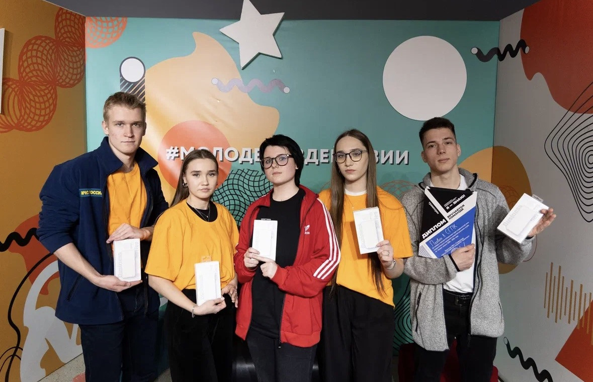 Более 120 ставропольских студентов сразились за выход в финал интеллектуального клуба «Я – Знаю!»