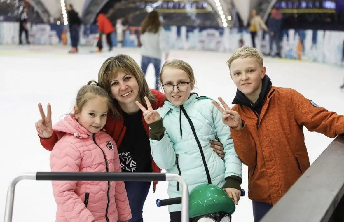 Более 50 тысяч человек посетили каток в центре Ставрополя за зимний сезон