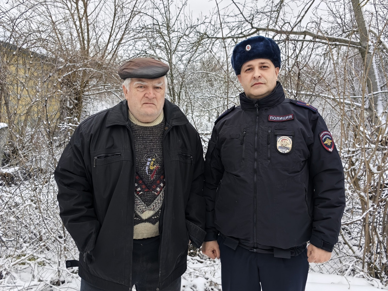 В полиции Ставрополья рассказали историю, как односельчане не дали мошенникам обмануть пенсионера
