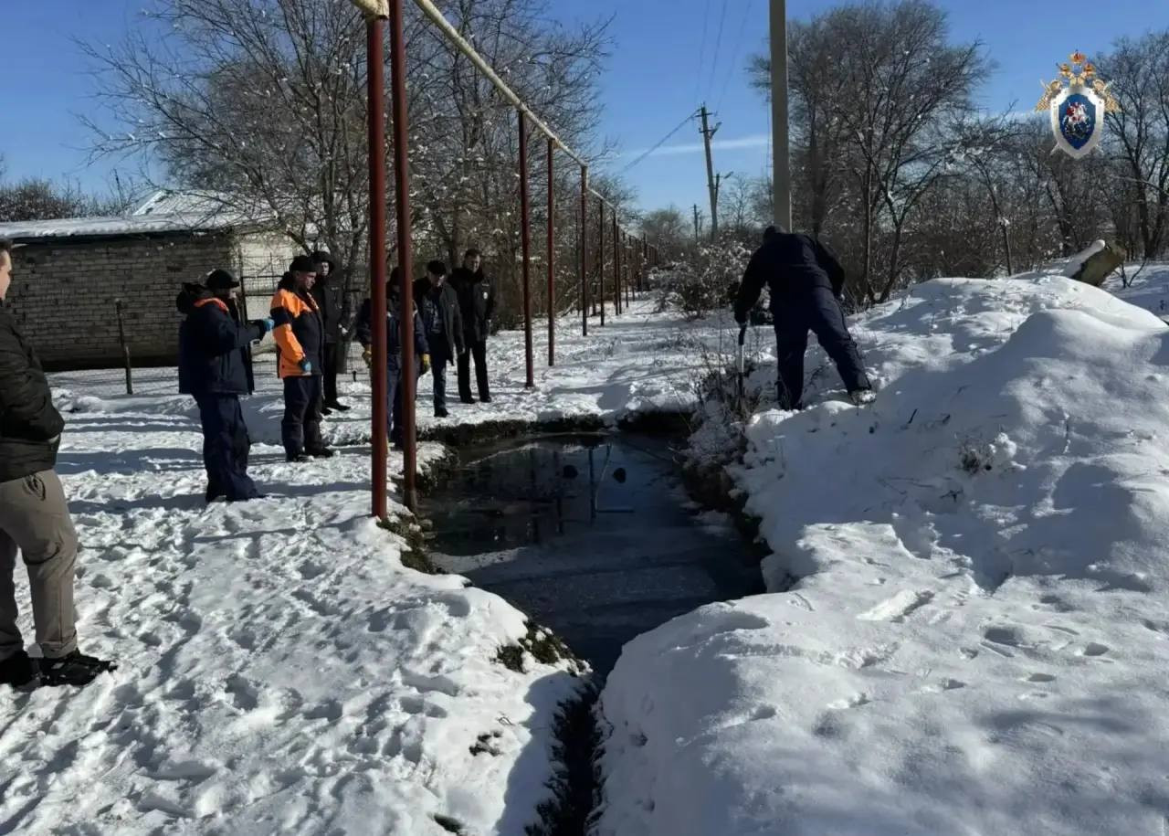 На Ставрополье 78-летняя хуторянка утонула в траншее водопровода, выкопанной и брошенной рабочими