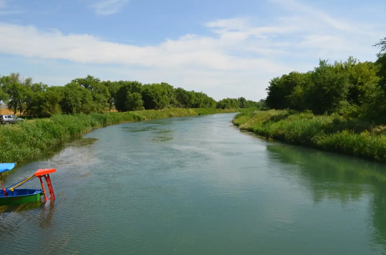 246 млн кубометров воды направят на орошение и обводнение земель на Ставрополье в этом году