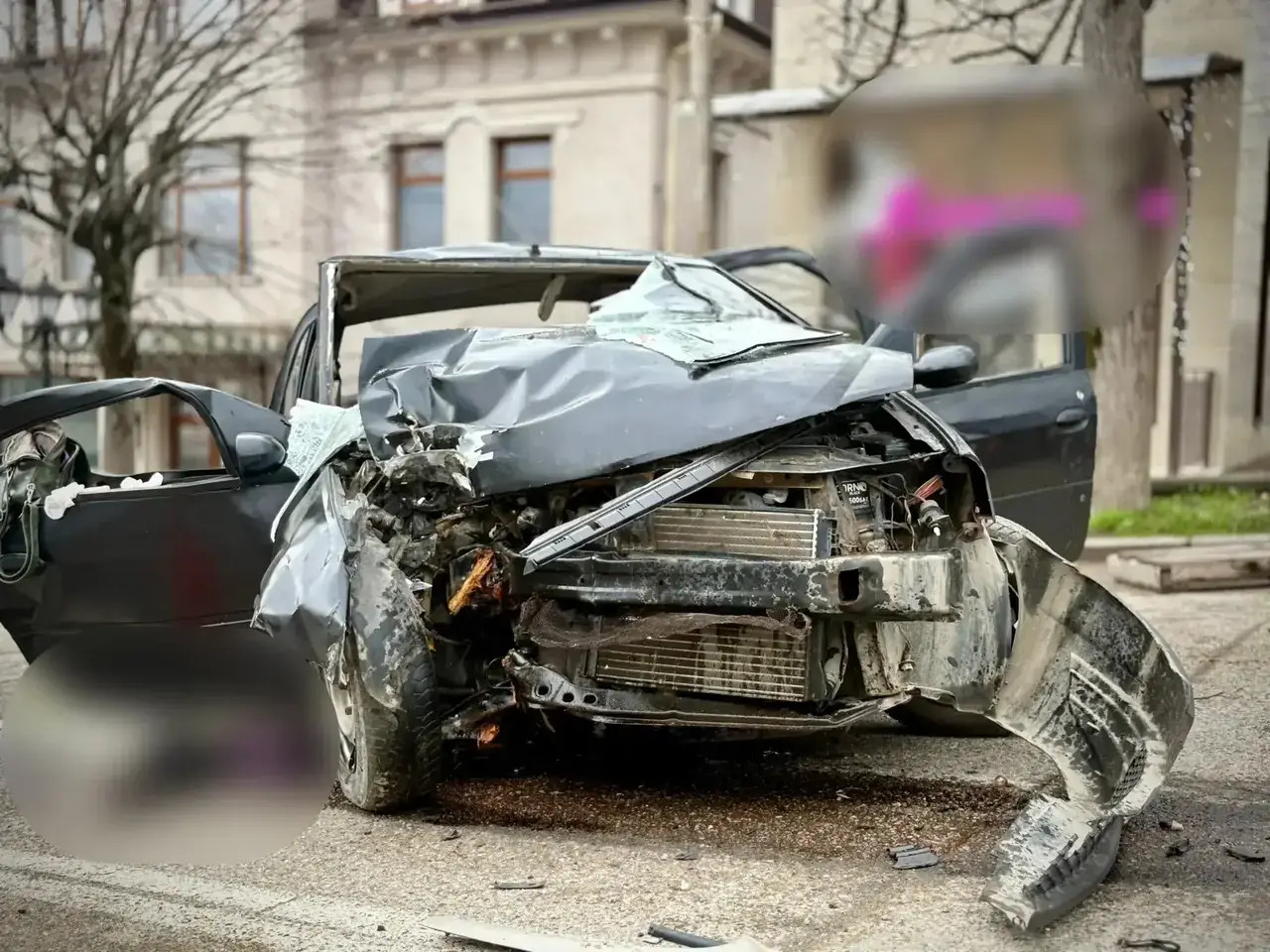 Двое погибли, один человек пострадал в аварии в Железноводске