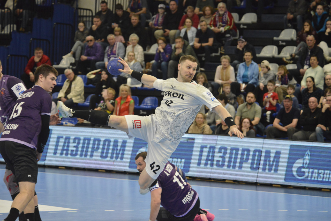 Ставропольский "Виктор" прошел в "финал четырех" международного турнира по гандболу Ставропольский "Виктор" прошел в "финал четырех" международного турнира по гандболу