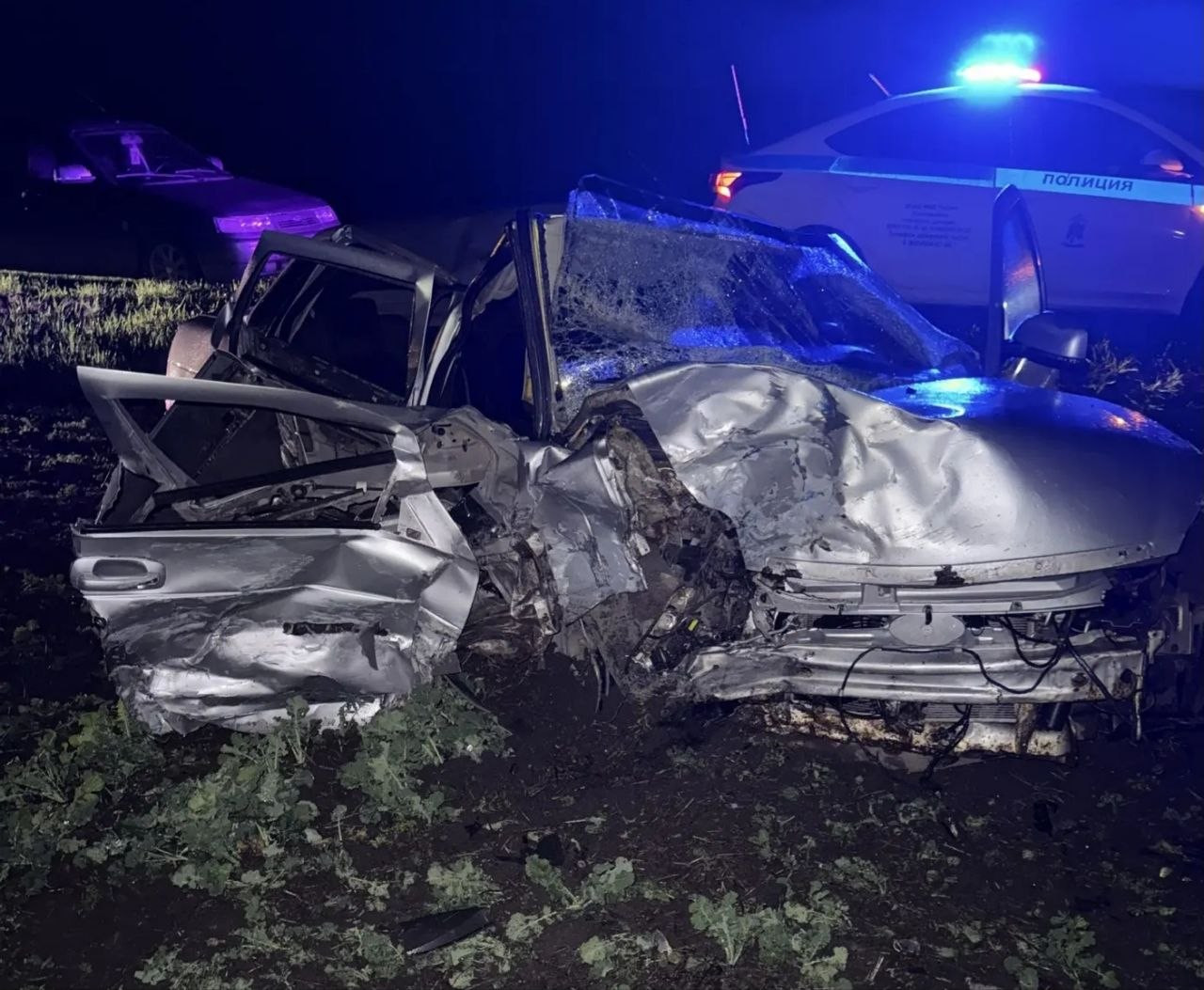 Один человек умер и четверо пострадали в аварии в Грачевском округе Один человек умер и четверо пострадали в аварии в Грачевском округе