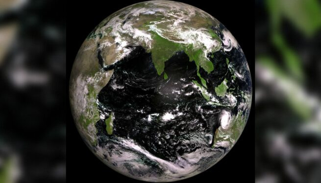 Снимок Земли со спутника «Электро-Л» опубликовали ко Дню Земли 22 апреля