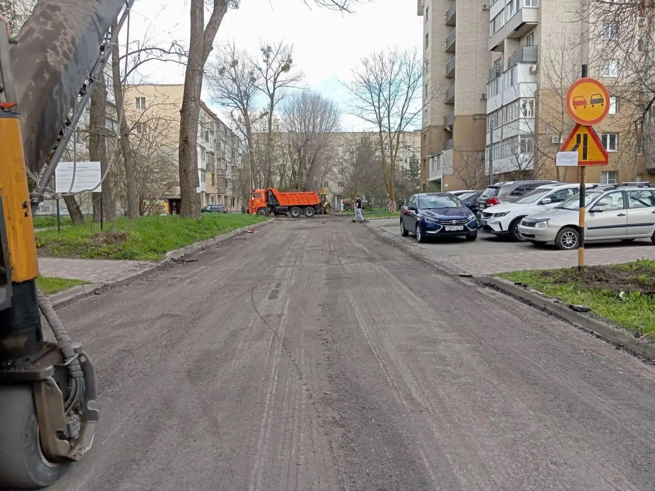Дороги на 40 внутриквартальных участках отремонтируют в Промышленном районе Ставрополя 