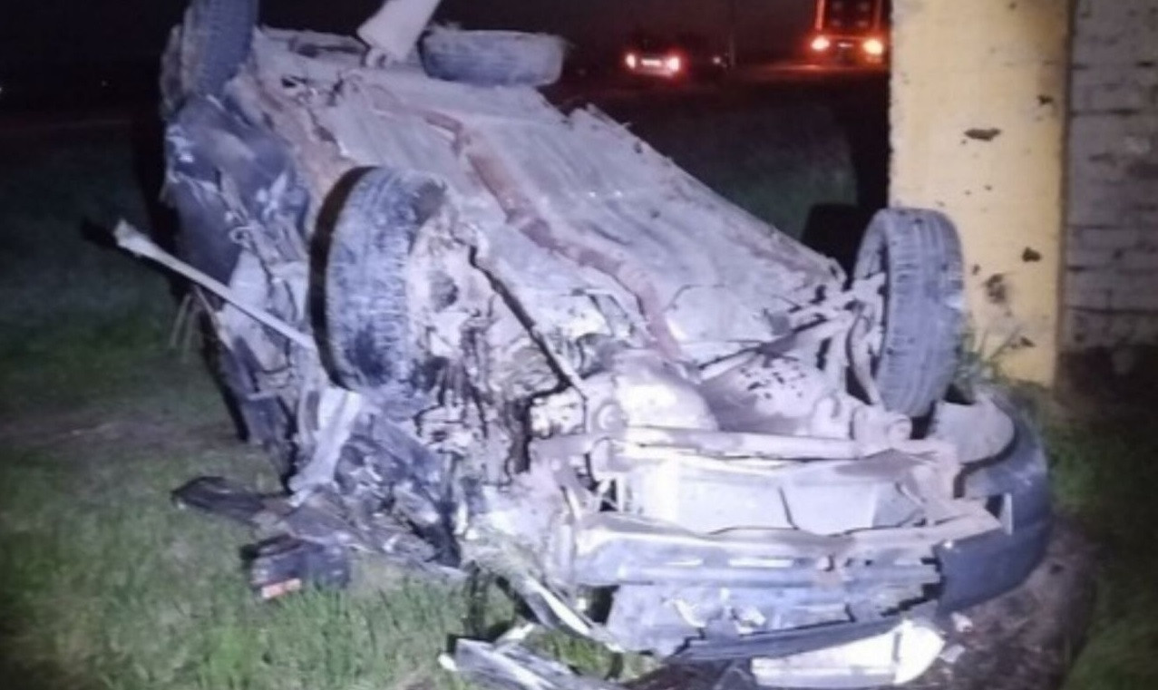 Водители двух смятых машин пострадали в аварии в Благодарненском округе