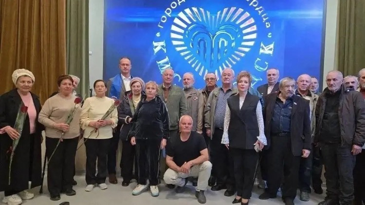 40 ликвидаторов Чернобыльской АЭС и их вдов наградили в Кисловодске