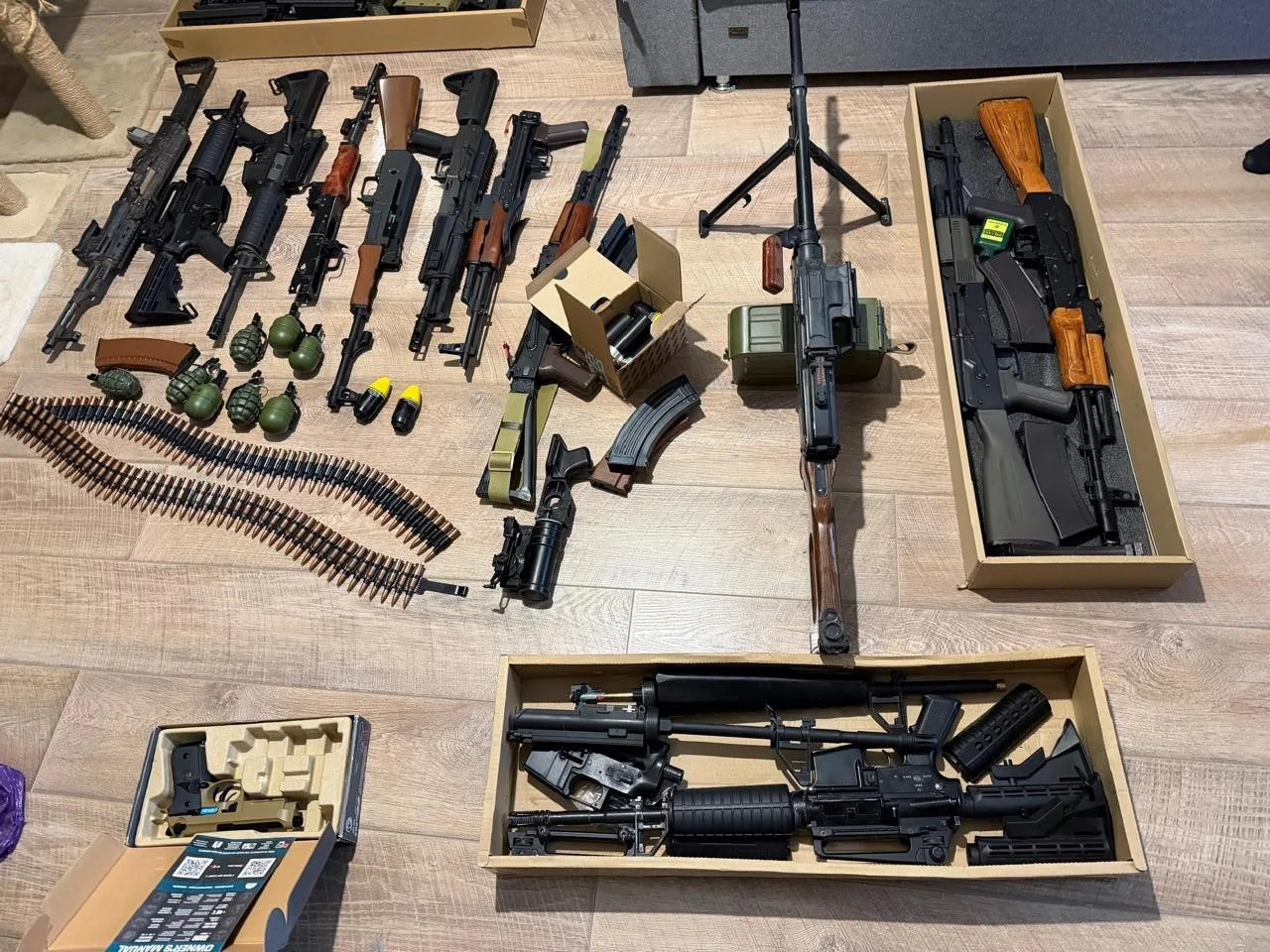 20 ставропольцев добровольно сдали свое оружие силовикам