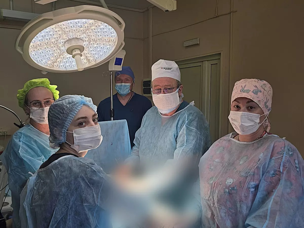 Ростовские врачи спасли женщину с двумя опухолями и ее беременность