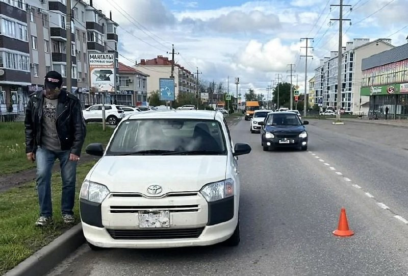 16-летняя девушка попала под колеса иномарки в Михайловске