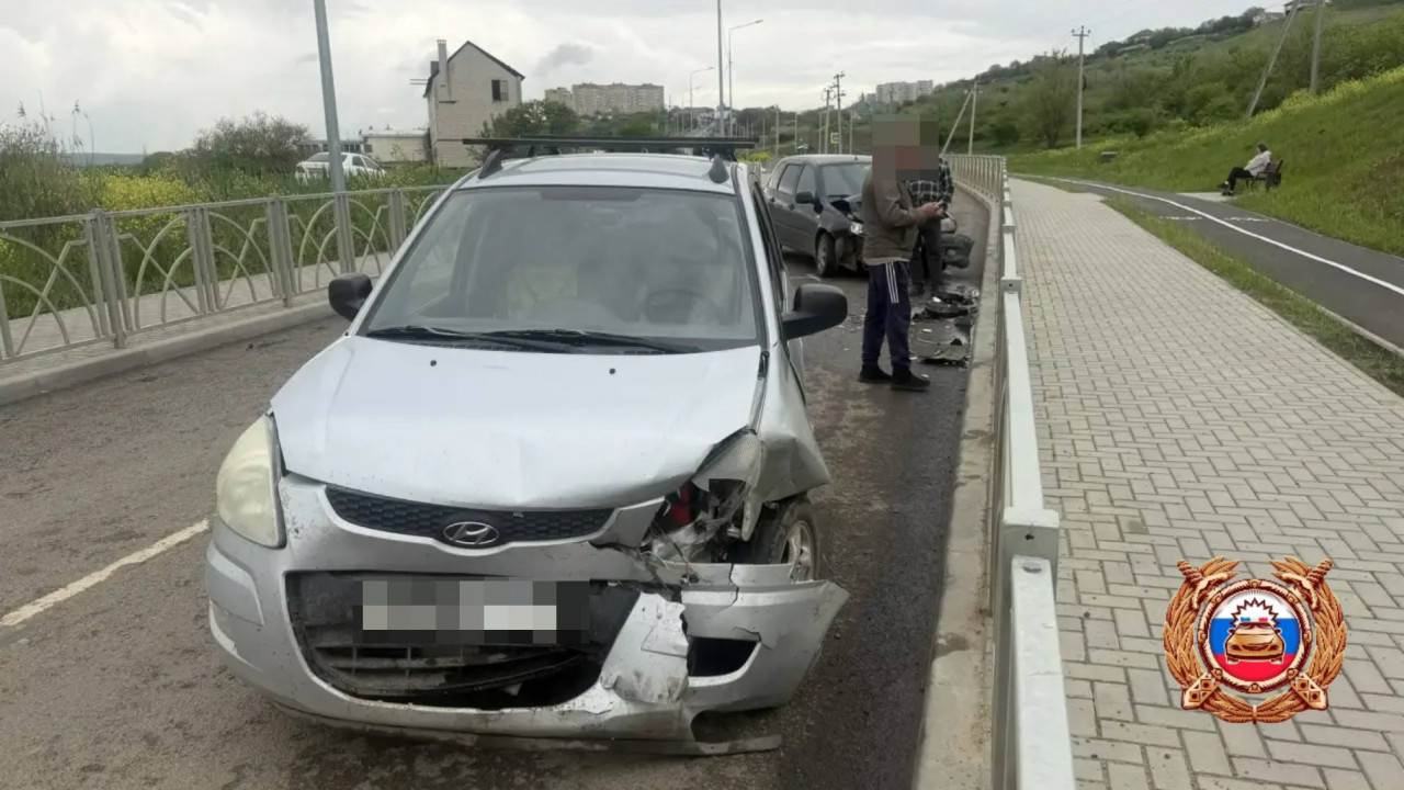 Трехлетний ребенок пострадал в лобовой аварии в Ставрополе