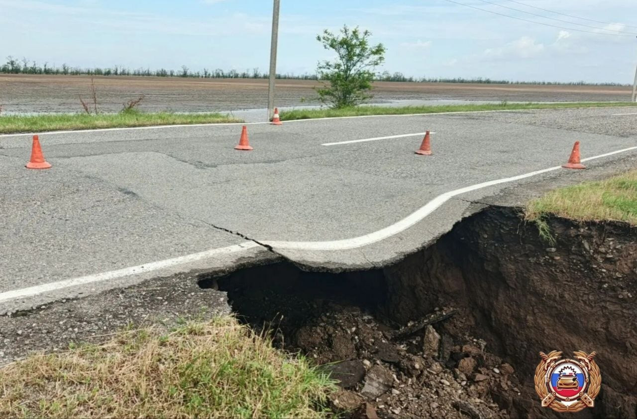 Селевой поток размыл одну из трасс на Ставрополье