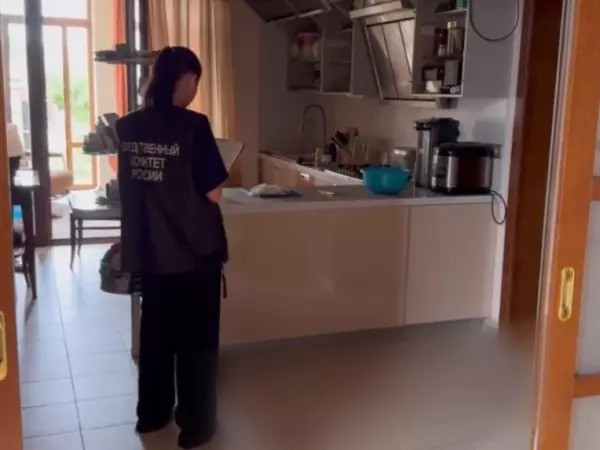 Двух женщин и мужчину жестоко убили в Таганроге Двух женщин и мужчину жестоко убили в Таганроге