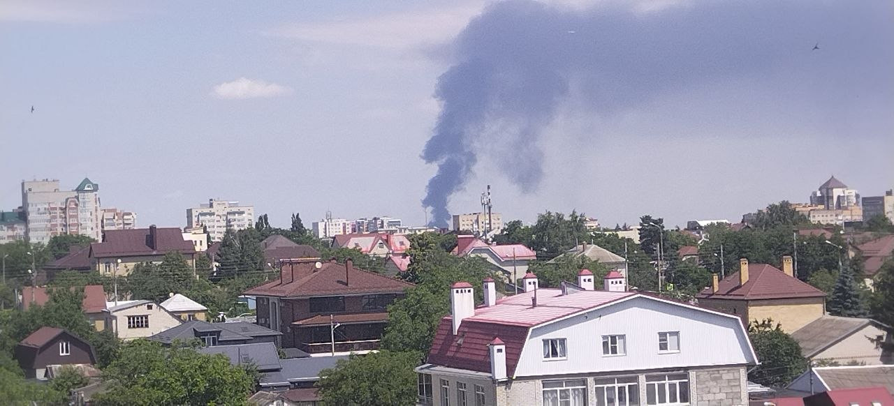 В Шпаковском округе ввели режим ЧС и взяли пробы воздуха после атаки БПЛА на промзону