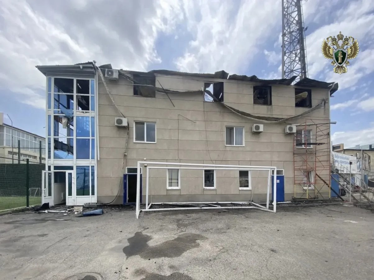 Причины пожара на базе ФК «Машук-КМВ» в Пятигорске выясняет прокуратура Причины пожара на базе ФК «Машук-КМВ» в Пятигорске выясняет прокуратура