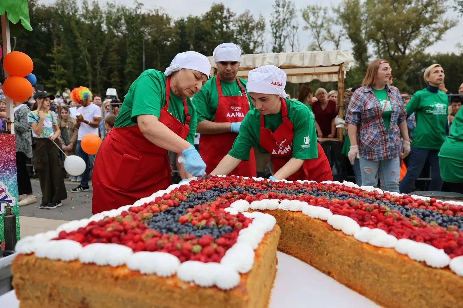 "Идем на всероссийский рекорд": огромный торт приготовят на День города в Железноводске